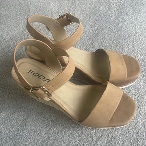 Tan Wedges